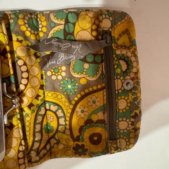 Vera Bradley patterned wallet - Picture 4 of 5